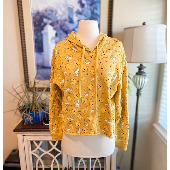 Jerry Leigh Winnie the Pooh Cropped Hoodie – Size L - Picture 1 of 12